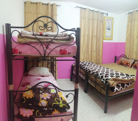 Bedroom 4, BunkSurfing Hostel, Bethlehem