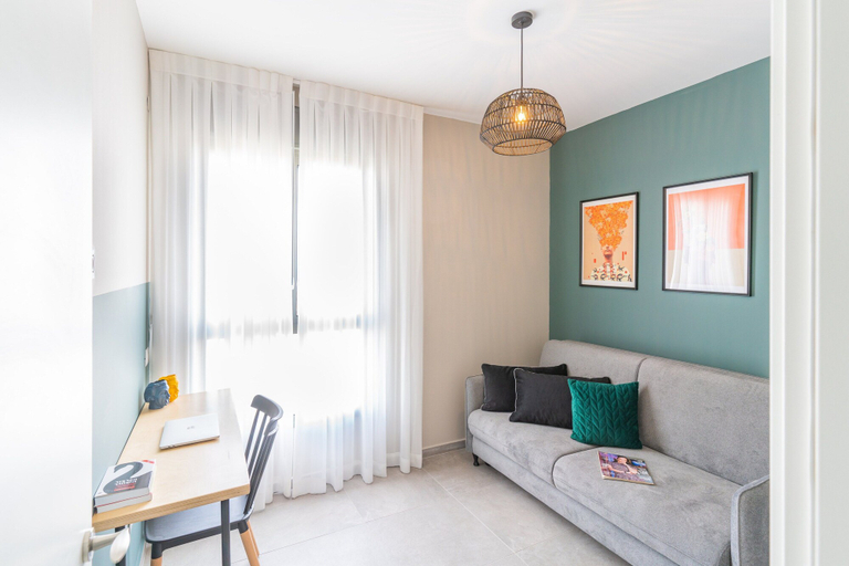 Others 5, Sunny Haven Sea View Escape by Sea N Rent