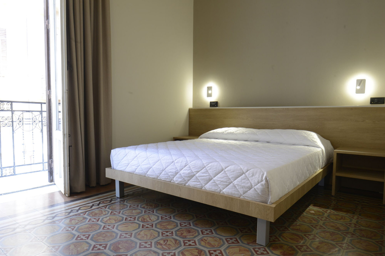 Bedroom 3, Hotel Roma 62, Palermo