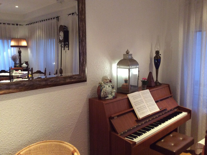 Others 5, Hostal Residencia Catalina, Girona