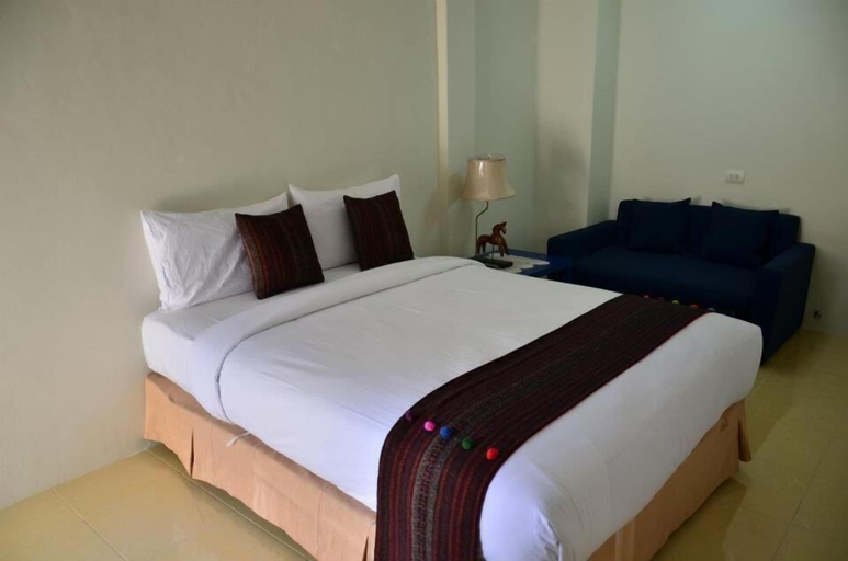 Bedroom 5, Admire House, Pattaya