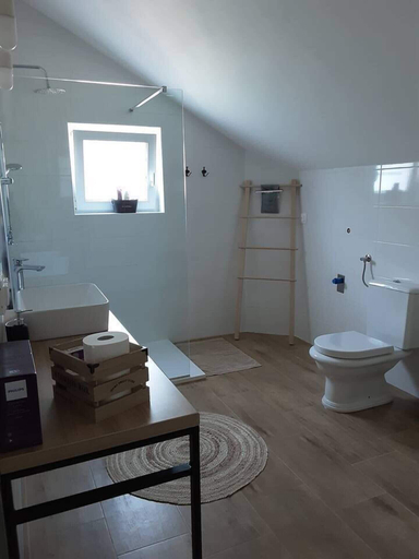 Bathroom 3, Villa Sorella Beautiful 3-bedroom Villa in Karanac, Kneževi Vinogradi
