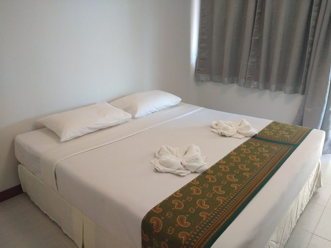 Bedroom 28