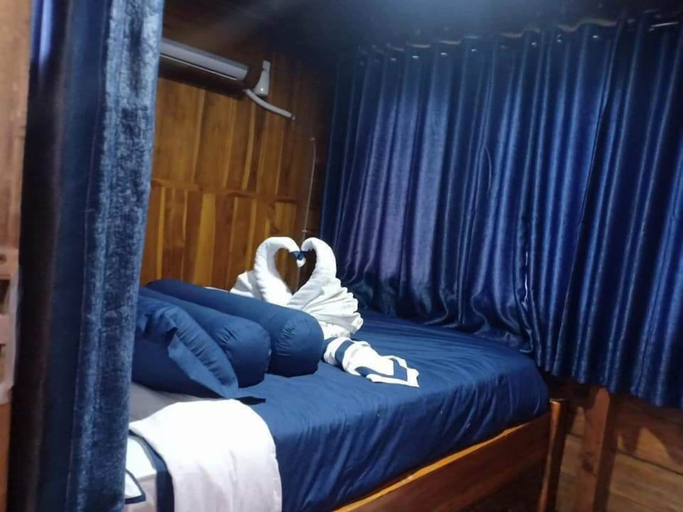Bedroom 4, Sumba Ocean Phinisi, West Manggarai