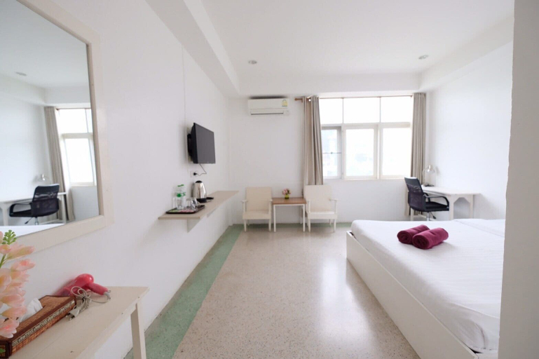 Bedroom 4, Chiangrai Hotel, Muang Chiang Rai