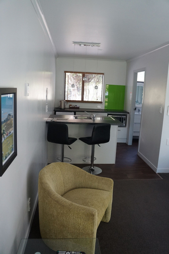 Others 4, Motuoapa Bay Chalets, Taupo