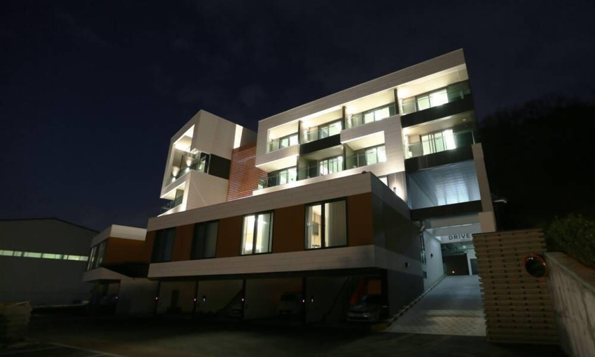 Exterior & Views 2, Anseong Nomad Hotel, Ansoeng