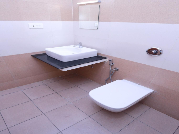 Bathroom 3, Sreepathi Nirmalyam, Thrissur