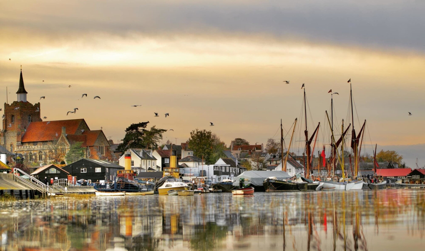Exterior & Views 2, Jolly Sailor- Fish on the Quay, Essex