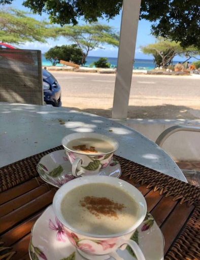 Food & Drinks, Spectacular Beach Front View