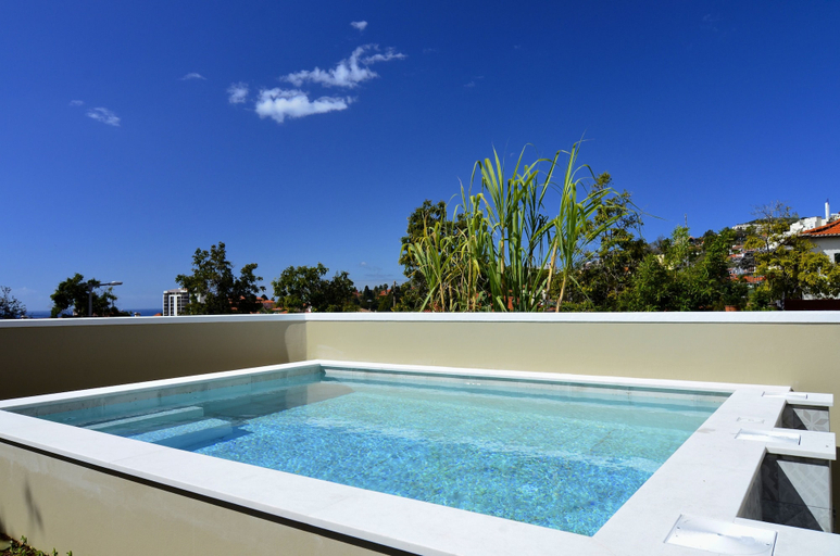 Sport & Beauty 5, VILA TOCA by brugrani, Funchal