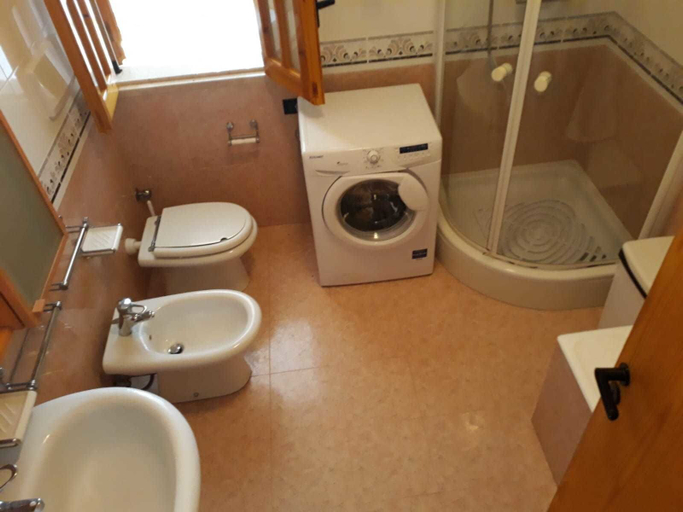Bathroom 4, Villa Vista Mare, Bari