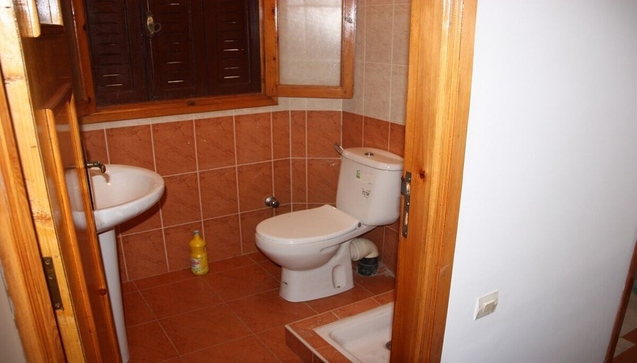 Bathroom, Oued Law, Tétouan