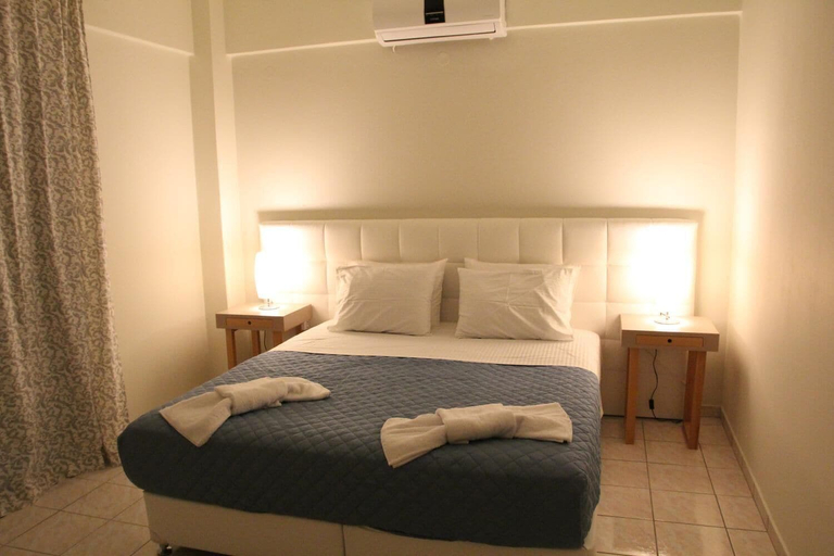 Bedroom 3, Holiday Luxury Villas, Faistos