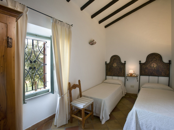 Room 5, Villa Cannigione, Olbia-Tempio
