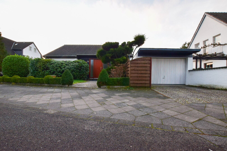 Exterior & Views 2, Tolstov-Hotels Beautiful Villa with Big Garden, Rhein-Kreis Neuss