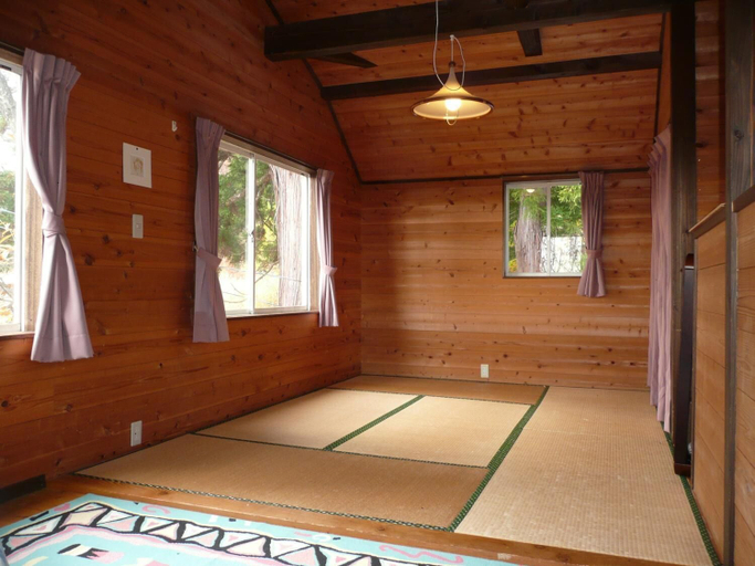 Bedroom 4, Soratobu Usagi, Myōkō