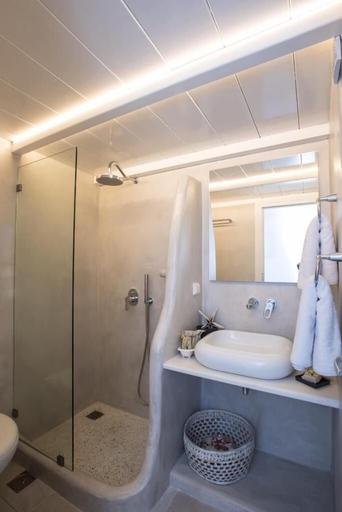 Bathroom 3, Casterly Rock by Alpha Living, South Aegean