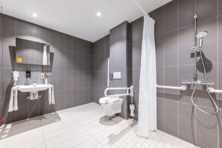 Bathroom 5, Serways Hotel Hösel, Mettmann