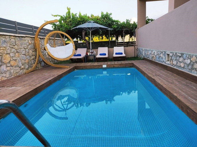 Outdoor pool 4, Sunrise Residence, Crete