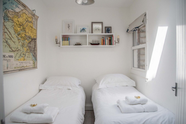 Bedroom 2, Seahorse Cottage, Aldeburgh, Suffolk