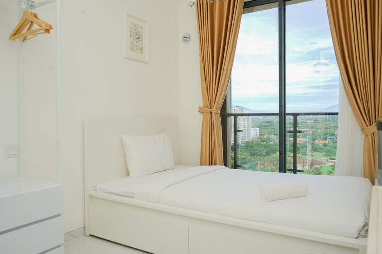 Bedroom 3, Nice And Minimalist Studio At Sky House Bsd Apartment, Tangerang Selatan