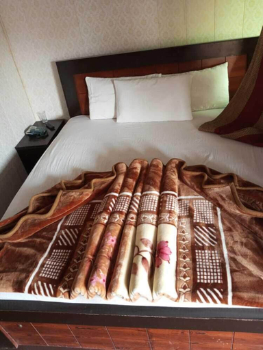 Bedroom 2, Al Marhaba Inn Hotel, Rawalpindi