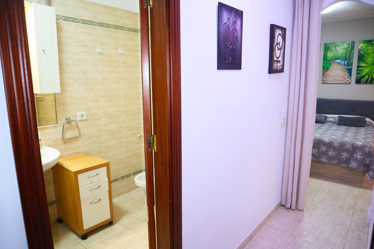 Others 5, Happy Room Tenerife, Santa Cruz de Tenerife