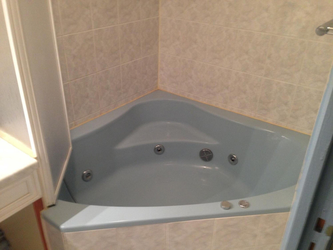Bathroom, Hôtel Notre Dame, Loiret