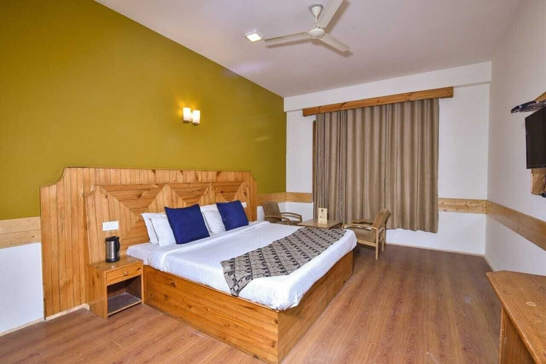 Bedroom 3, Hotel Mukund Palace, Kullu