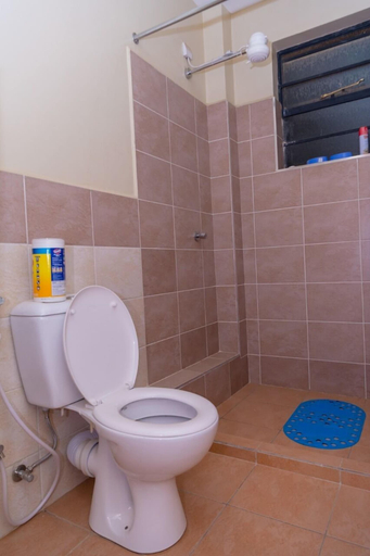 Bathroom, Stay.Plus Airport Transit House, Mavoko
