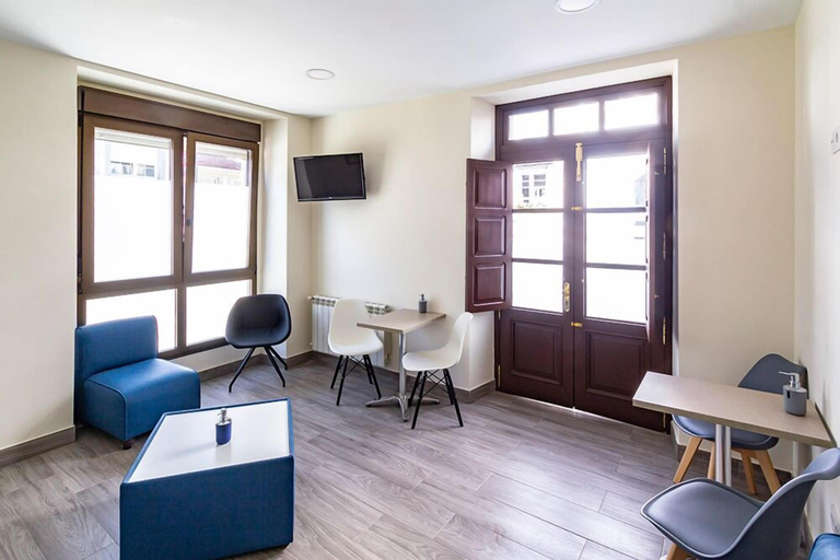 Others 5, Hospedaxe Casa Avelina, Lugo