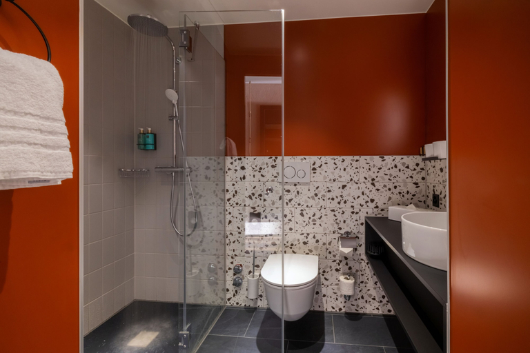 Bathroom 4, AVES Hotel & Apartment Arosa, Plessur