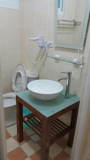 Bathroom 3, 7 Milefog B&B, Hualien