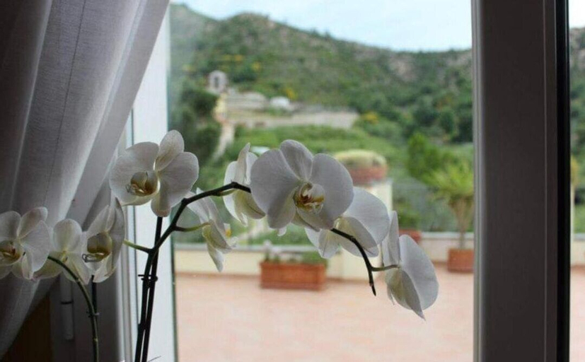 Exterior & Views 5, Casale Coreallo, Savona