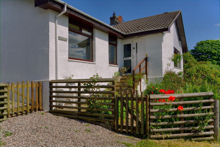 Exterior & Views 2, Steading Holidays - Ardvaig, Highland