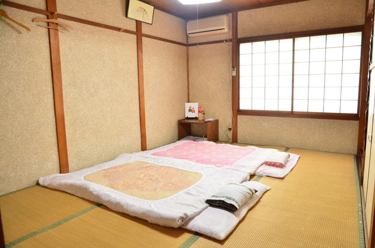 Bedroom 2, Biwako House, Ōtsu
