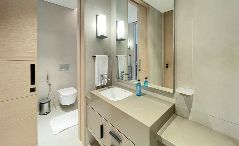 Bathroom 5, 2B-Address JBR-2702, Dubai