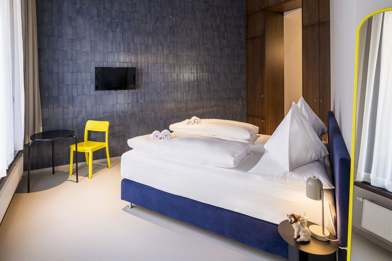 Bedroom 3, Grätzlhotel Serviten, Wien