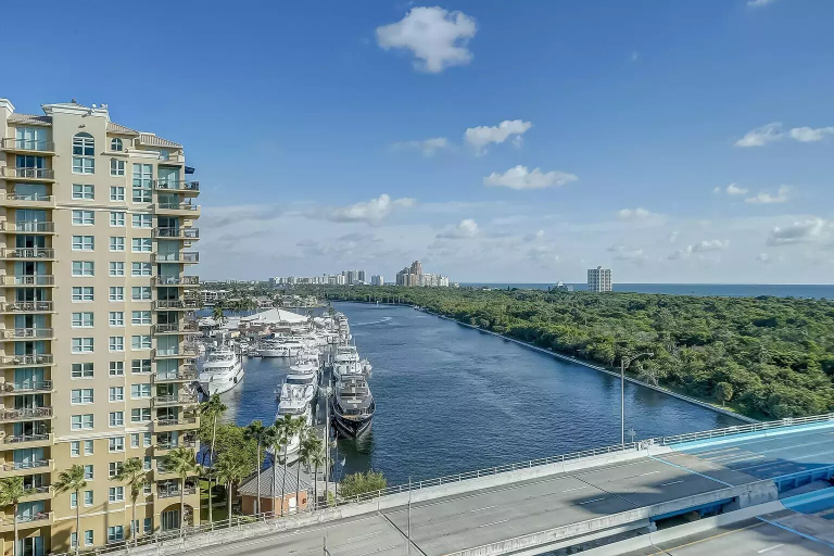 Exterior & Views 2, Avi Lux Stay, Broward