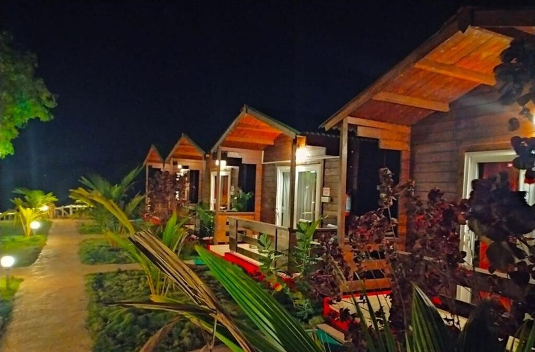Exterior & Views 2, Bliss Water Resort, North Goa
