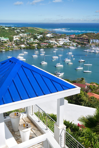 Sport & Beauty 2, Paradiso by Island Properties Online