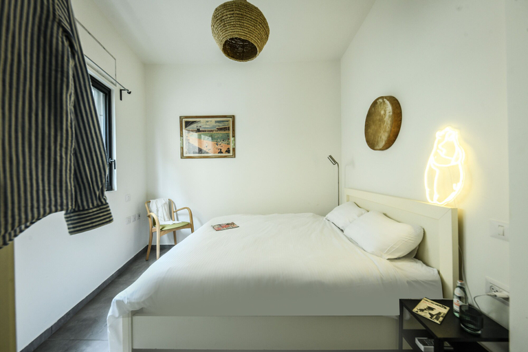 Bedroom 4, 1BR duplex Apt with private Balcony