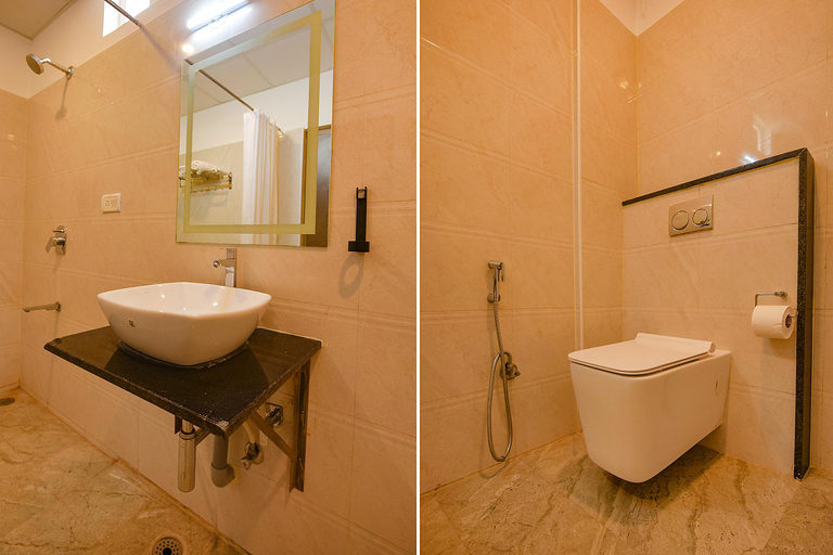 Bathroom 4, Fabhotel Champion Gateway, Bangalore