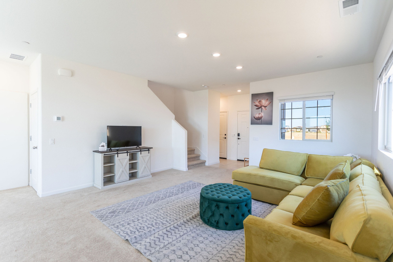 Others 5, Private Rancho Cordova Retreat, Sacramento