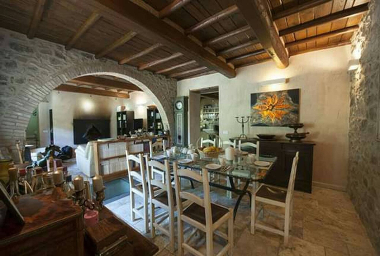 Food & Drinks 5, Villa Gabriella Chianti Toscana, Florence