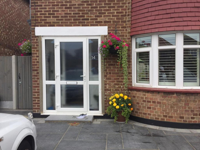 Exterior & Views 1, Beautiful 3-bed House in Ramsgate, Kent
