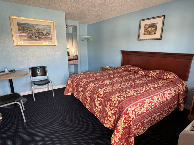 Bedroom 4, Deluxe Inn LA, Los Angeles