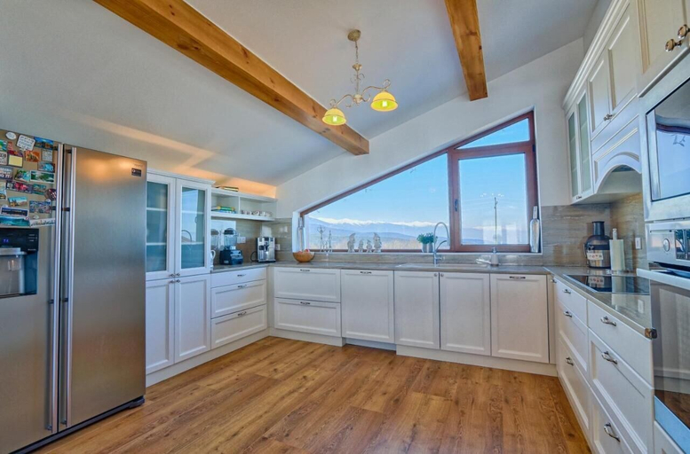 Others 5, Luxurious Chalet near Pirin Golf Resort, Razlog