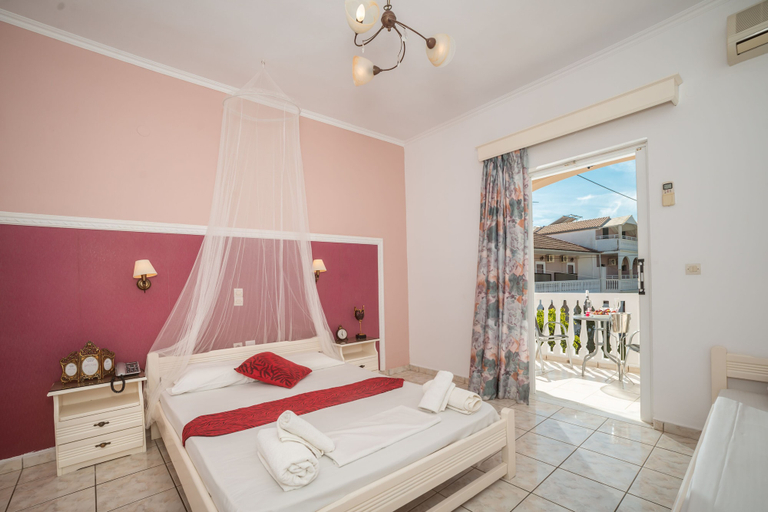 Bedroom 3, Aladdin Studio, Ionian Islands